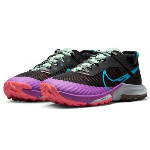Rare NEW Mens Nike Kiger 8 Black Purple Blue Salmon 7.5 US Mens 9 US Womens